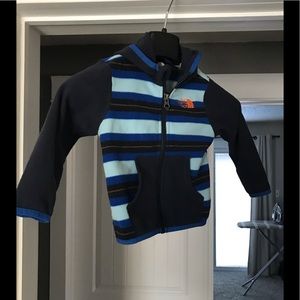 EUC The North Face Fleece Jacket